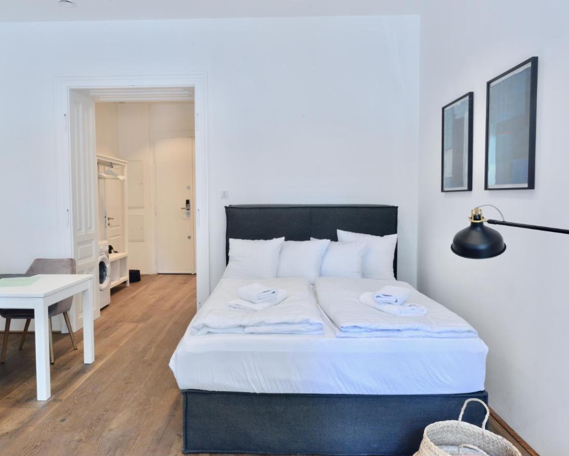 Charming Studio In Servitenviertel I Appartement